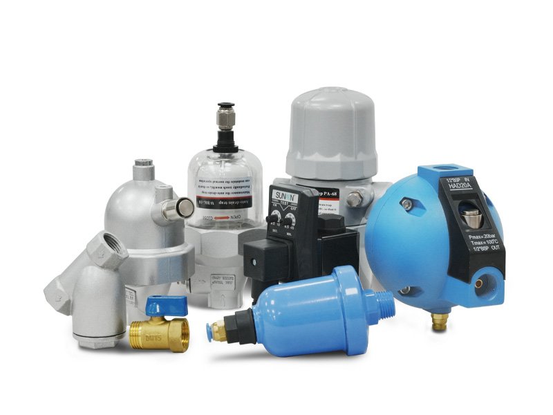 Automatic condensate drain device